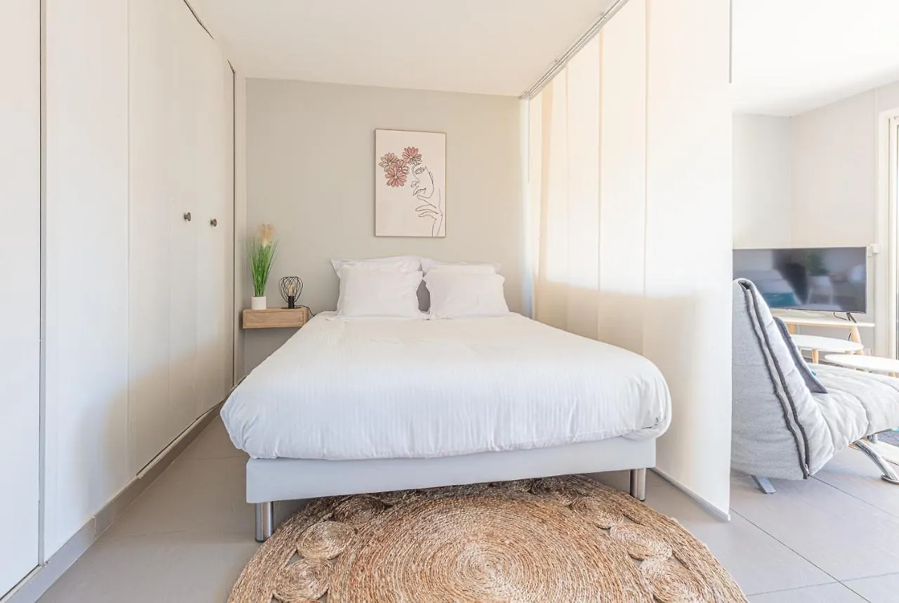 Appartement Le Pin Parasol à Cassis - Studio 3 personnes by K6 France
